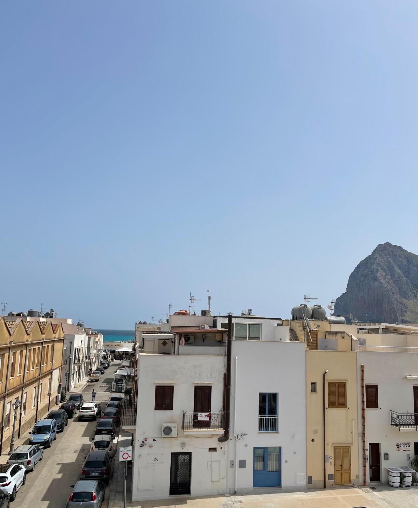 Fronte Mare Apartment ซานวิโต โลคาโป ภายนอก รูปภาพ