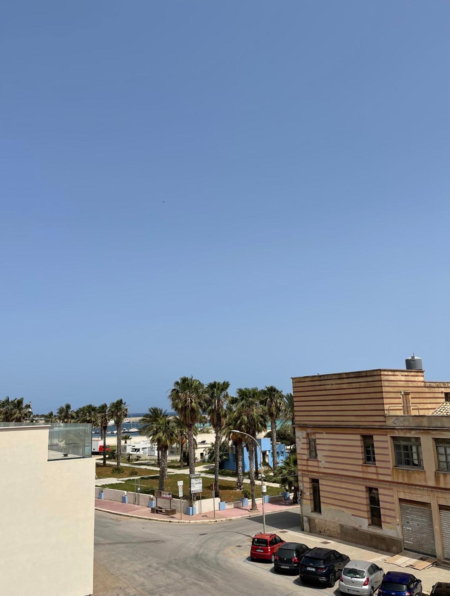Fronte Mare Apartment ซานวิโต โลคาโป ภายนอก รูปภาพ
